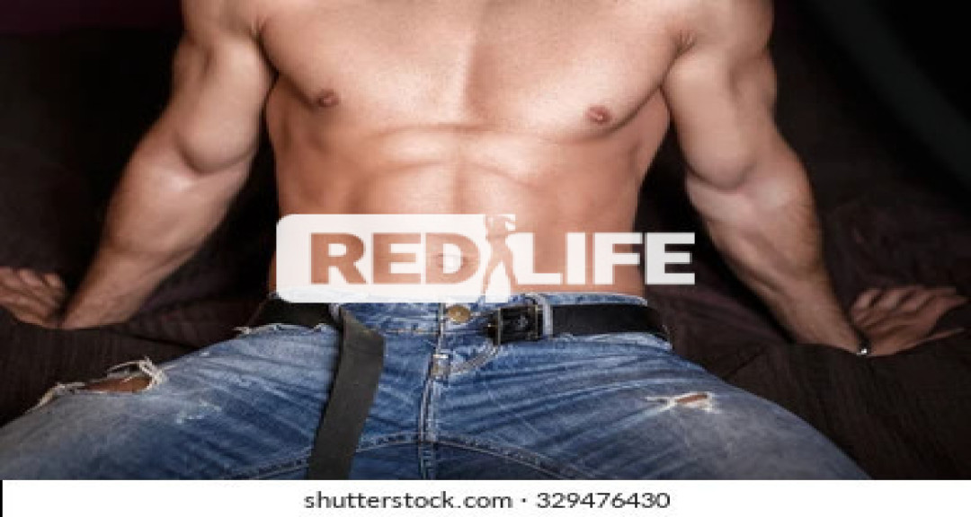 Ahoj, jsi dobře vypadaj&iacute;c&iacute; kluk